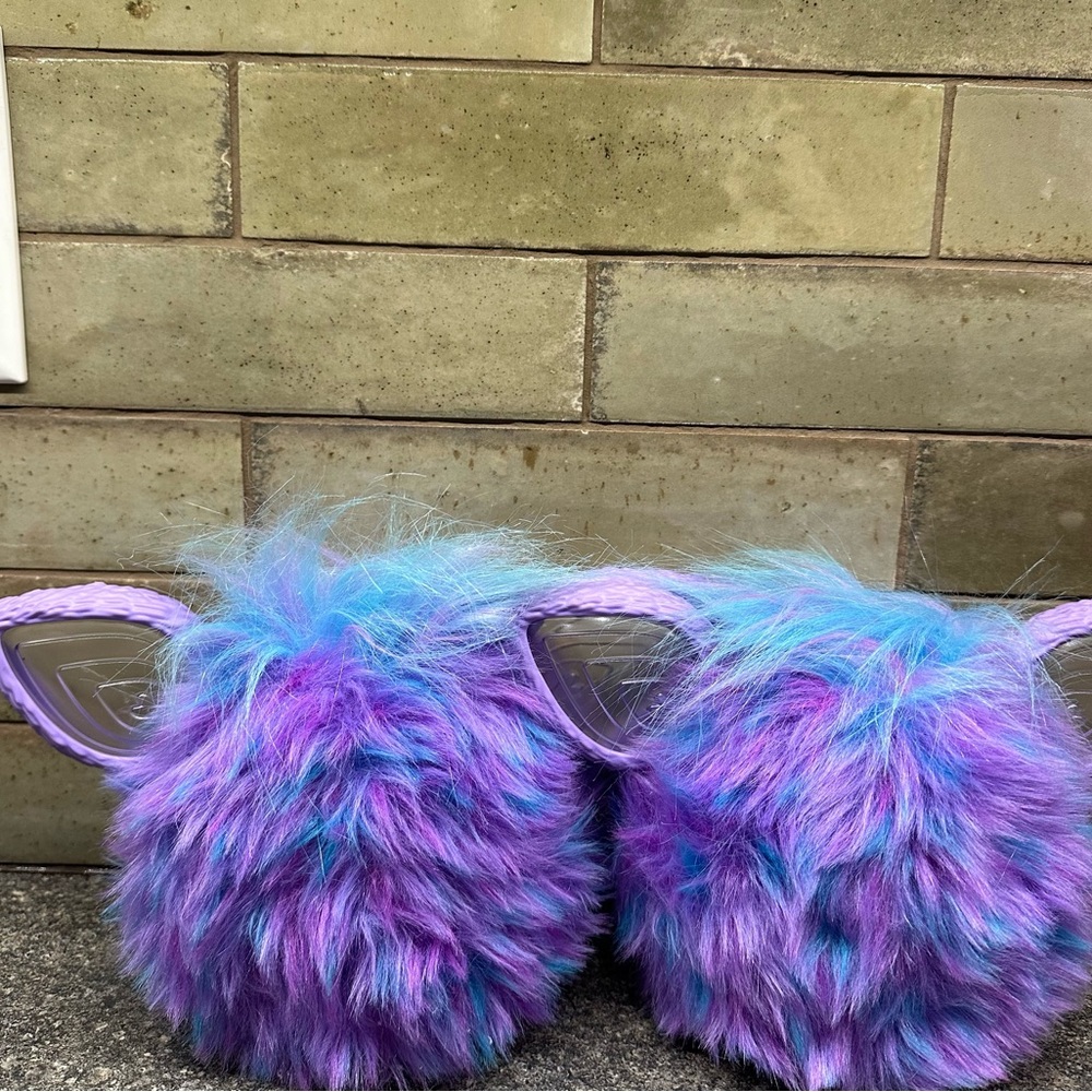 Two Hasbro Furby Plush Talking Toys Purple Tie Dye Tested - Picture 3 of 5